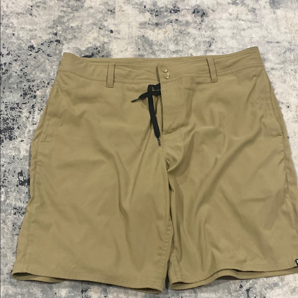 Under Armour Khaki HeatGear Shorts